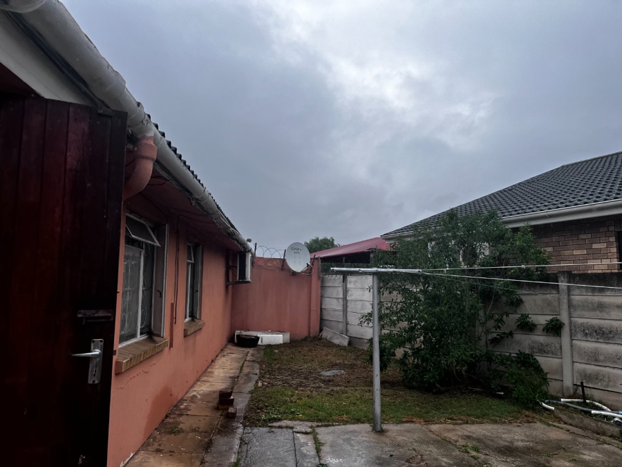 3 Bedroom Property for Sale in Algoa Park Eastern Cape